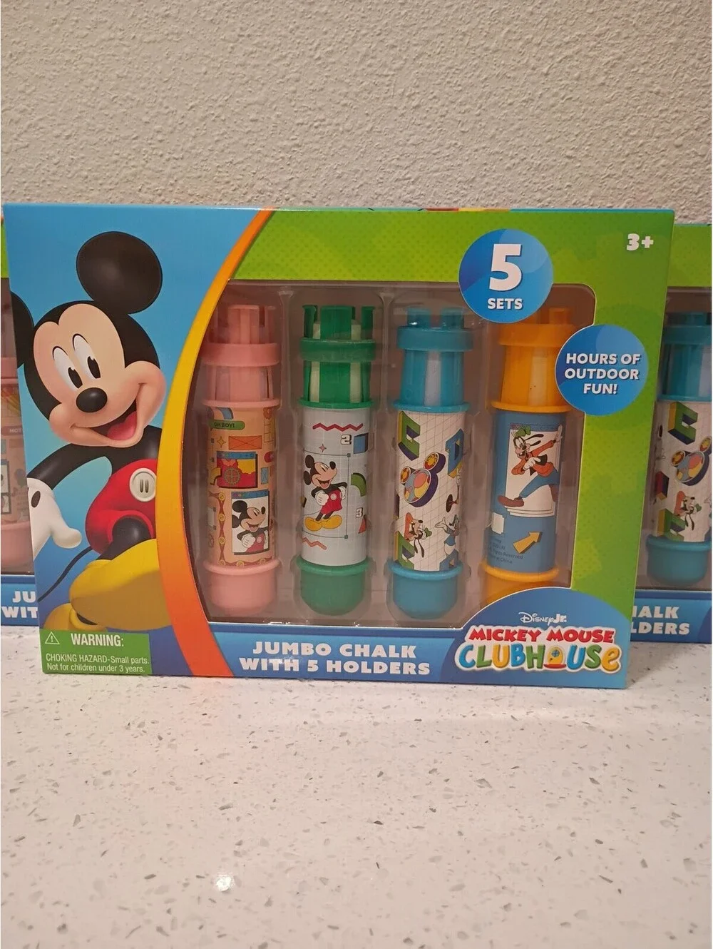 Disney Mickey Mouse Clubhouse Jumbo Sidewalk Chalk Set w/ 5 Holders NEW x1 box